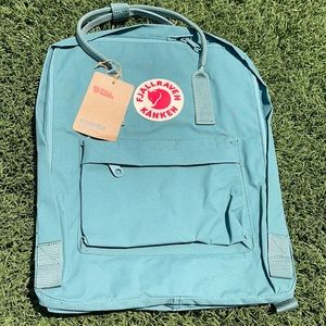 FJALLRAVEN KANKEN BRAND NEW FROST GREEN